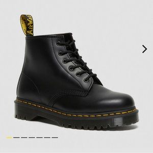 DR. MARTENS 101 BEX SMOOTH LEATHER ANKLE BOOTS